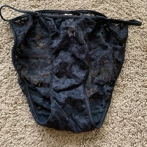 SOLD Black VS panty